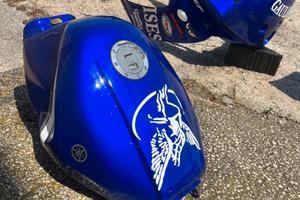 Carene yamaha FZR 1000