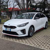 Kia ProCeed GT 1.6 T-GDi 204 CV – FULL OPTIONAL