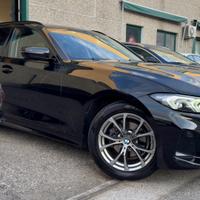 BMW 318D 48V TOURING ADVANTAGE 2.0 150CV - FARI FU