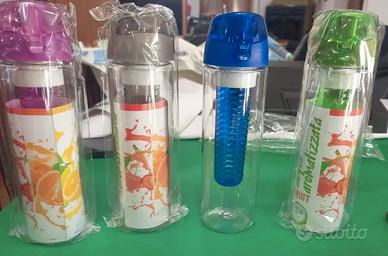 4 Borracce con infusore per frutta Nuove