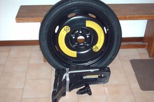 RUOTINO ORIGINALE VW GOLF 7/8 CON ATTREZZI