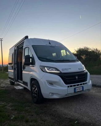 Van  SunLight Cliff  600 Adventure 