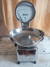 Bilancia da cucina vintage 