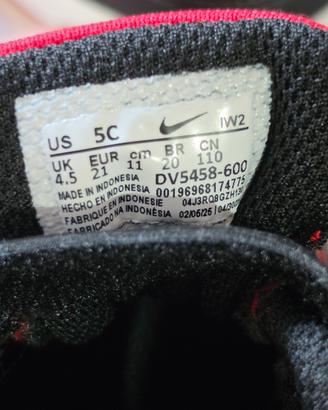 SCARPE BIMBO NIKE