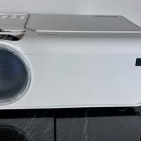 Videoproiettore con schermo in tessuto 