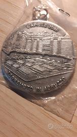 medaglia commemorativa terremoto Abruzzo