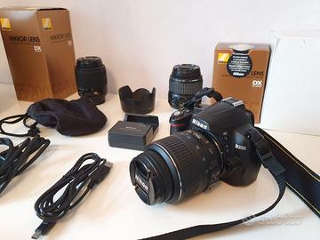 Nikon D3000 + 3 obiettivi + accessori