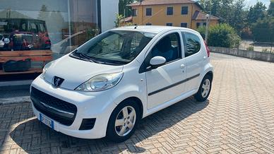 Peugeot 107 1.0 68CV 5p. Urban Move