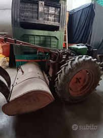 Motocoltivatore a motore