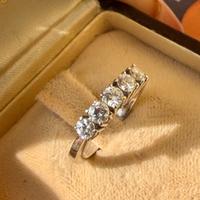 Anello oro bianco 18kt e diamanti naturali