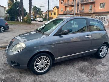 Lancia y - 2009