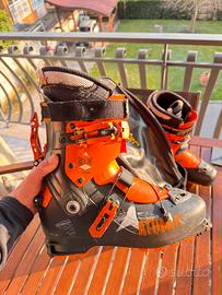 Scarponi Scialpinismo ATOMIC Backland Carbon 28.5