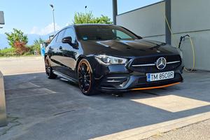 Mercedes-Benz CLA c118 200d Premium  Edition