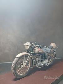 Triumph 3HW scala 1/9