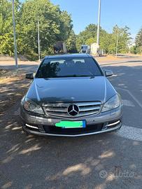 Mercedes Benz C 220