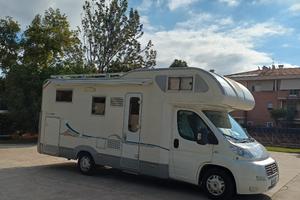 CAMPER ADRIA: CORAL A. 690 S.P. DOTATO  3.000. 