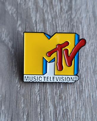 Spilla Mtv anii 80 pin badge brooch
