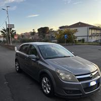 Opel Astra H