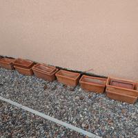 Dieci vasi di terracotta 