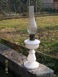 Lampada a petrolio