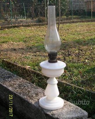 Lampada a petrolio