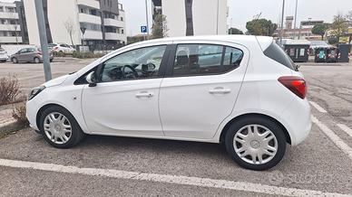 Opel corsa e 1.3