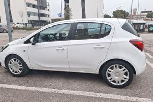 Opel corsa e 1.3