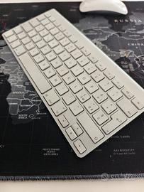 Apple Magic Keyboard bluetooth 1a gen