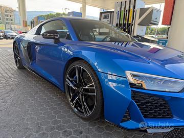 Audi R8 performante