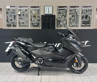 Yamaha T Max 560