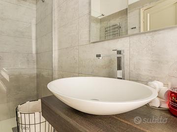 Mobile Bagno in legno marrone