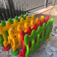 Staccionata divisoria parco giochi bambini