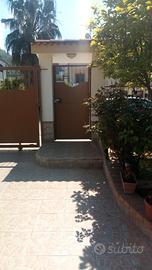 Monolocale uno con giardino