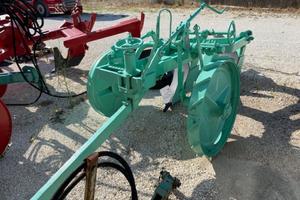 NARDI ARATRO BIVOMERE TRAINATO MOD. 2 1/2 AU/N