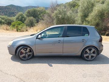 VOLKSWAGEN Golf 5ª serie - 2005