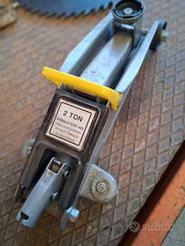 cric idraulico nuovo 