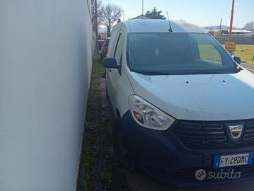 dacia dokker incidentata 