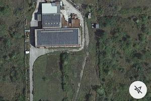 Capannone industriale con terreno