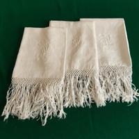 Asciugamani iniziali VP frange in fiandra 3 pezzi