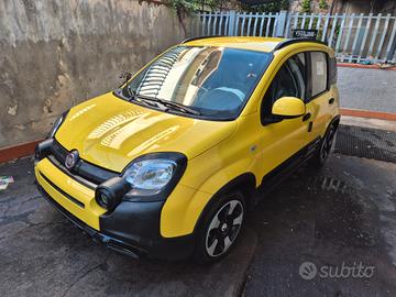 Fiat Panda 1.0 FireFly S&S Hybrid Pandina