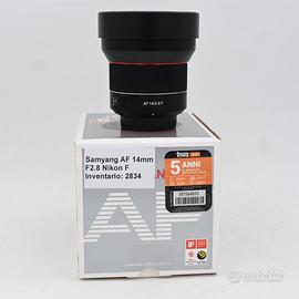 Samyang AF 14mm F2.8 Nikon F Pari al nuovo