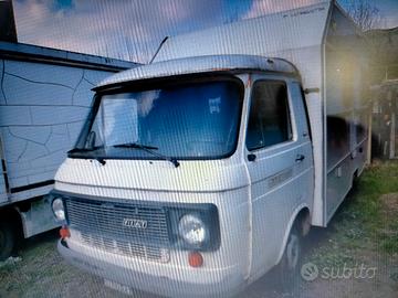 Fiat 238 Vintage Food Truck