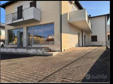 Vendita locale commerciale