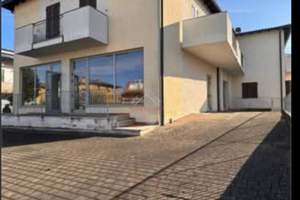 Vendita locale commerciale