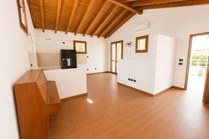 Casa indipendente di 150 m² con 4 locali a Ronco B