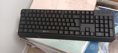 Tastiera RGB KLIM Chroma wireless no dongle inclus