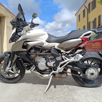 Mv Agusta stradale 800