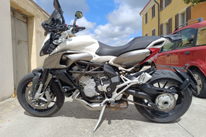 Mv Agusta stradale 800