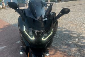 BMW K1600 gt