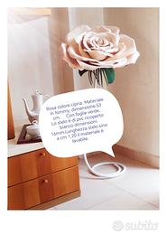 una rosa in gomma eva con gambo 